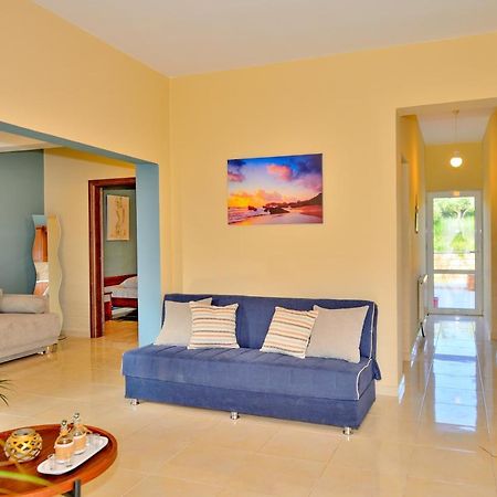 Naiades Summer House I Platanos  ภายนอก รูปภาพ