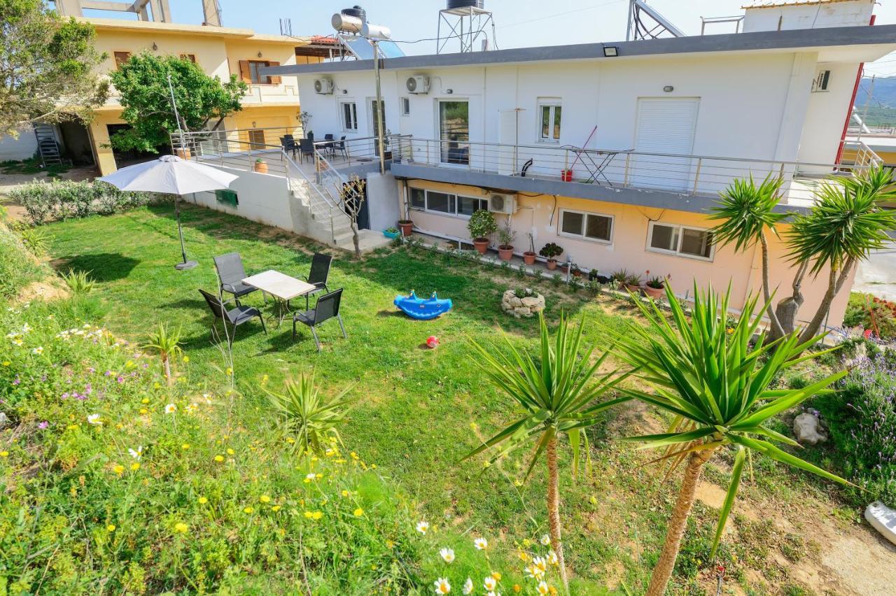 Naiades Summer House I Platanos  ภายนอก รูปภาพ